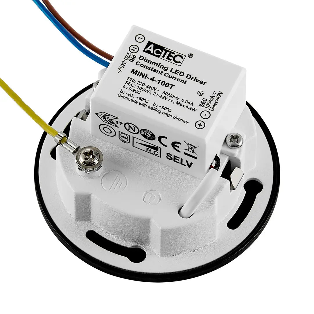 Rond zwart Alwaid Pro kapje met de LED inbouwmodule