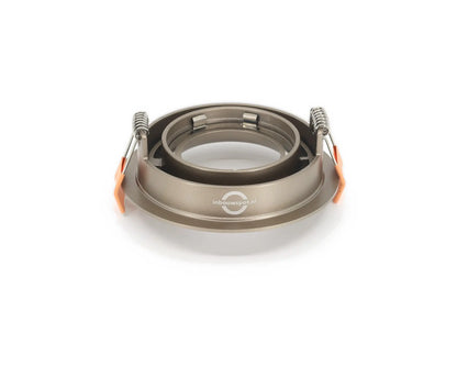 AXIS 80 GU10 inbouwspot champagne, achterkant met veren en GU10 houder